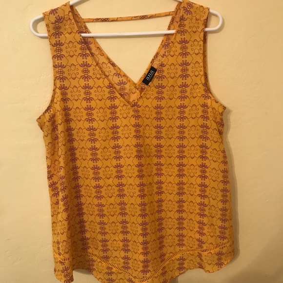 a.n.a. Top - Picture 1 of 3